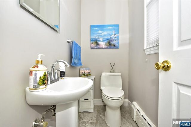 339 Kay Lane, Wyckoff, NJ 07481