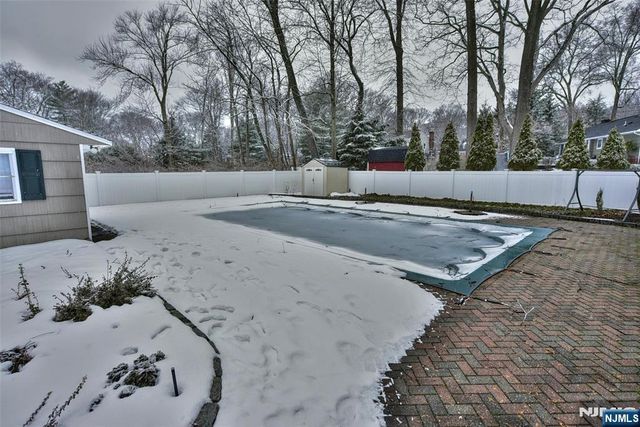 339 Kay Lane, Wyckoff, NJ 07481