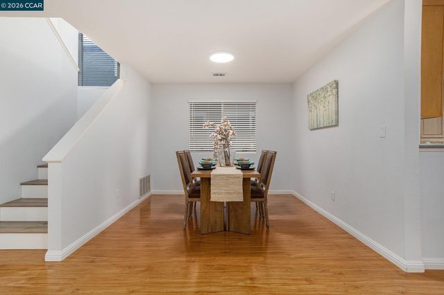 745 Bayshore St, Martinez, CA 94553