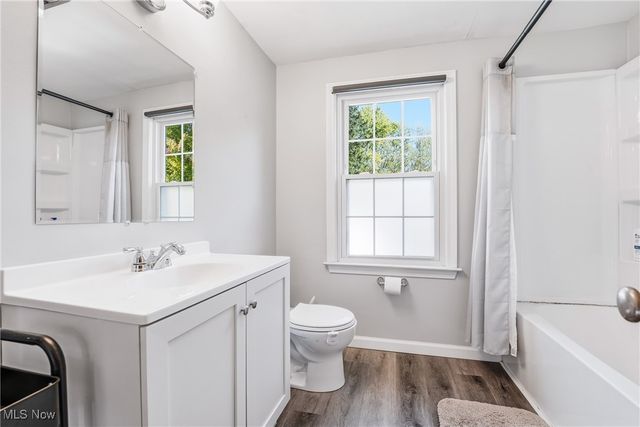 2216 Coral Sea Drive, Youngstown, OH 44511