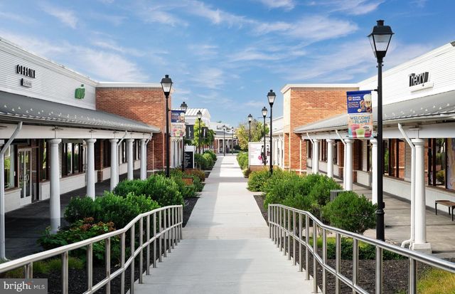 42803 EAGLE VIEW DR, Leesburg, VA 20176