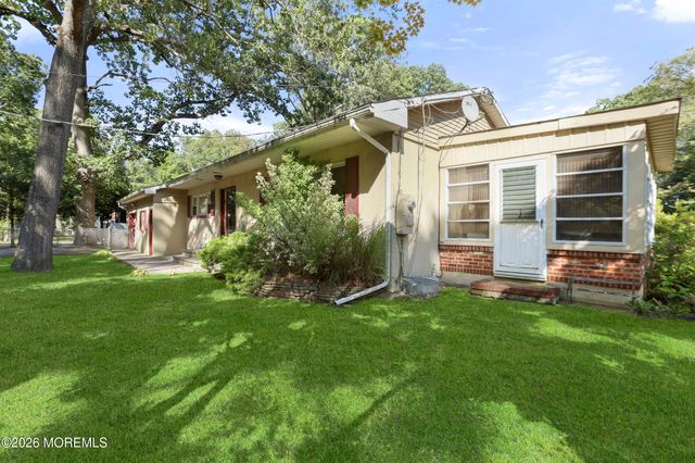 313 Miller Road, Lakewood, NJ 08701