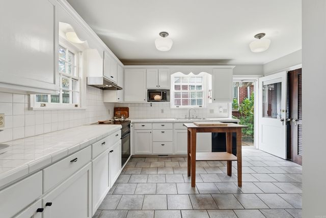 229 E B Avenue, North Little Rock, AR 72116