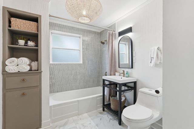 229 E B Avenue, North Little Rock, AR 72116