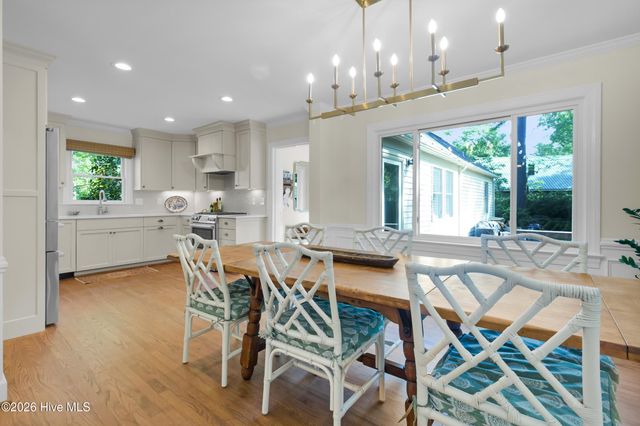 3536 Canterbury Road, New Bern, NC 28562