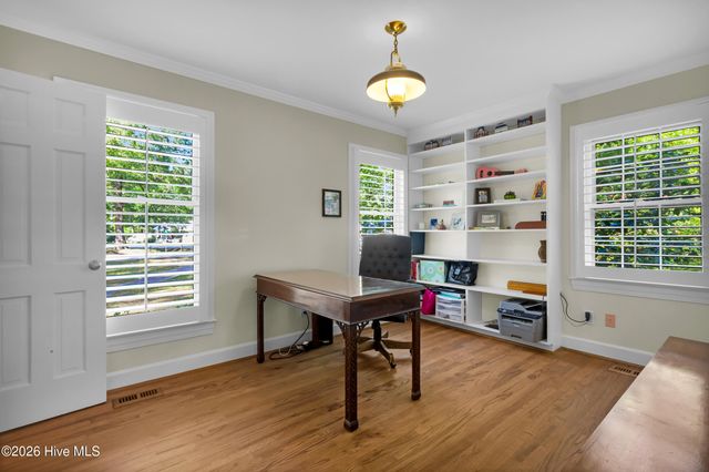 3536 Canterbury Road, New Bern, NC 28562