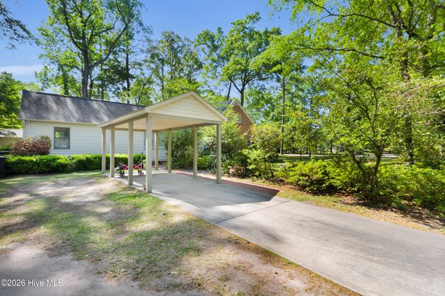 3536 Canterbury Road, New Bern, NC 28562