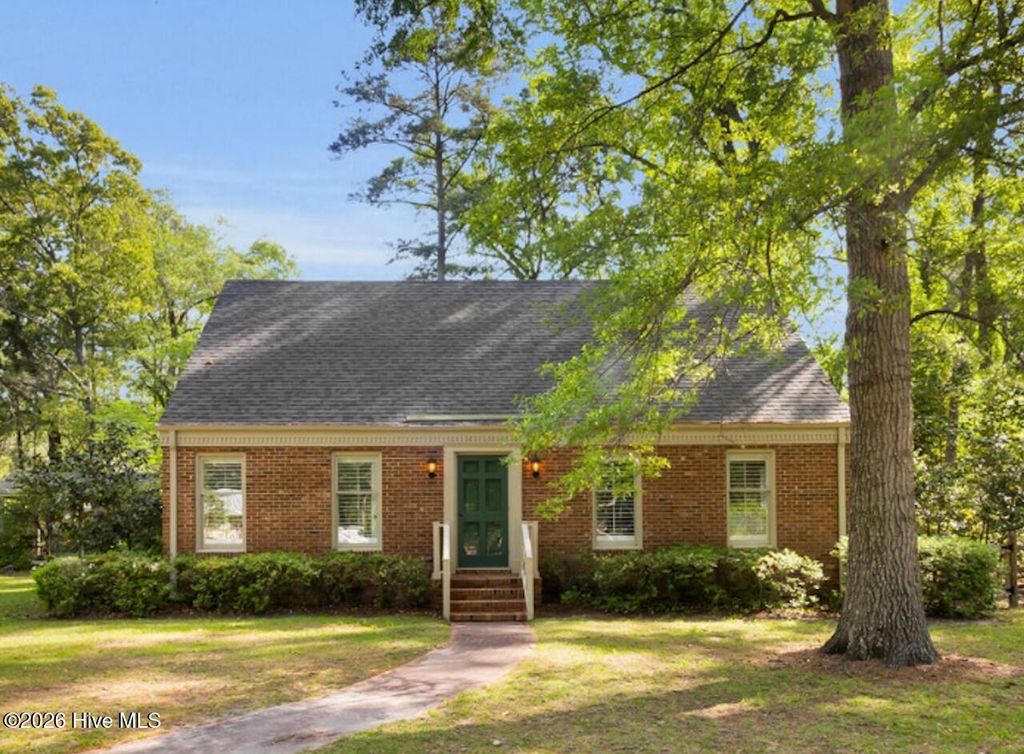 3536 Canterbury Road, New Bern, NC 28562