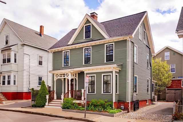 15 Loring Street, Somerville, MA 02143