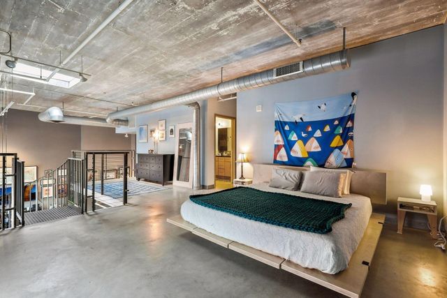 250 Park Avenue S 708, Minneapolis, MN 55415