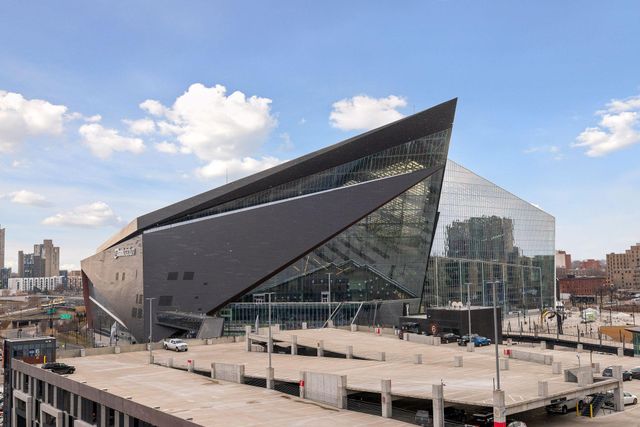 250 Park Avenue S 708, Minneapolis, MN 55415