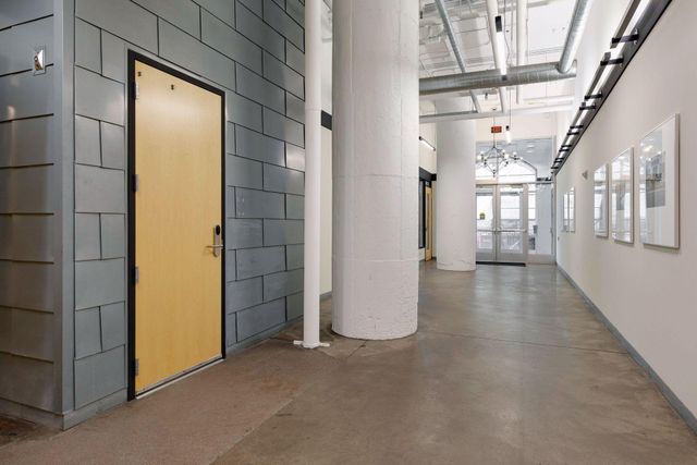 250 Park Avenue S 708, Minneapolis, MN 55415