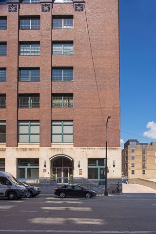 250 Park Avenue S 708, Minneapolis, MN 55415