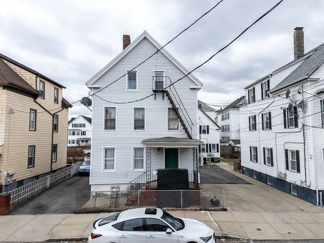 191 Bonney St, New Bedford, MA 02740