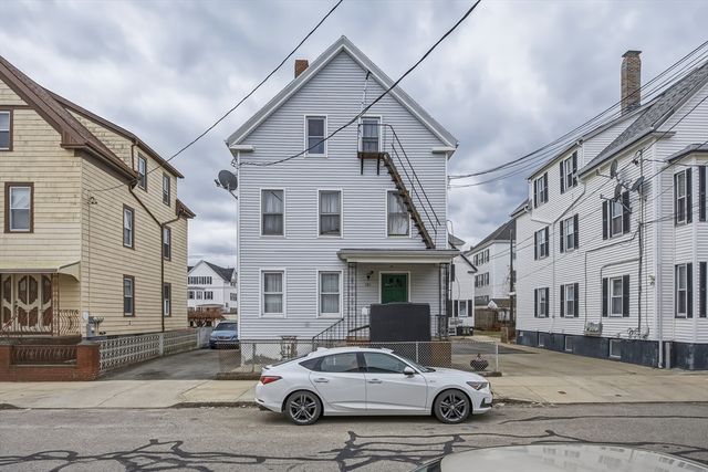 191 Bonney St, New Bedford, MA 02740