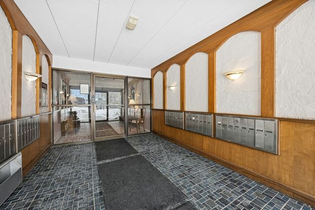 65 Commons Drive 506, Shrewsbury, MA 01545