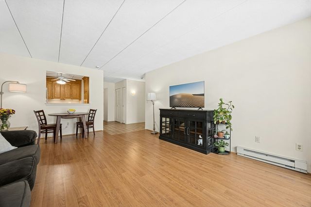 65 Commons Drive 506, Shrewsbury, MA 01545