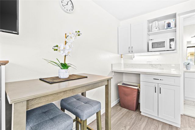 444 Niu Street 1715, Honolulu, HI 96815