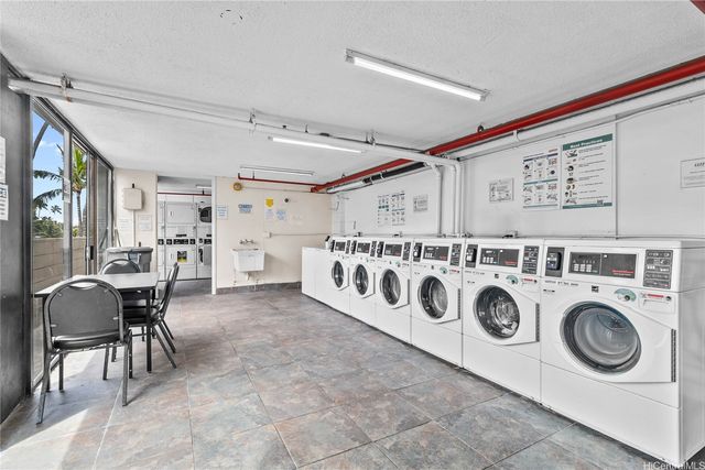 444 Niu Street 1715, Honolulu, HI 96815