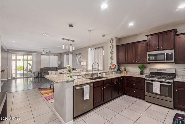 162 W EVERGREEN PEAR Avenue, Queen Creek, AZ 85140