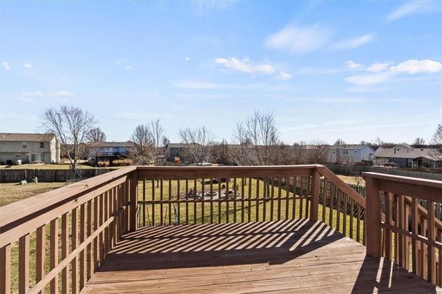 17187 S Dodge Street, Gardner, KS 66030