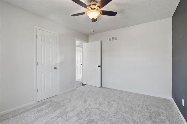 17187 S Dodge Street, Gardner, KS 66030