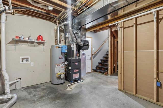 17187 S Dodge Street, Gardner, KS 66030