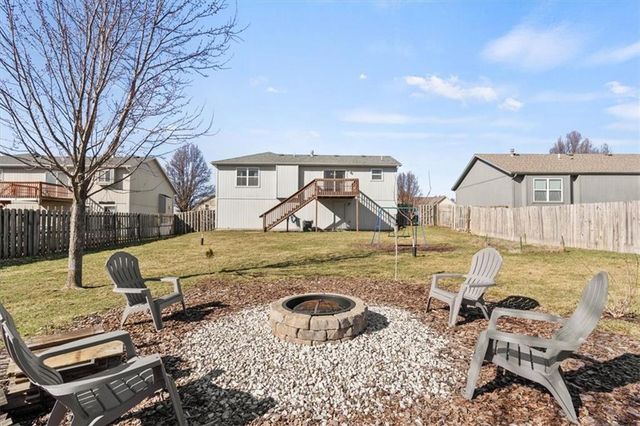 17187 S Dodge Street, Gardner, KS 66030