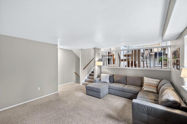 16810 N Wylie Dr, Nine Mile Falls, WA 99026