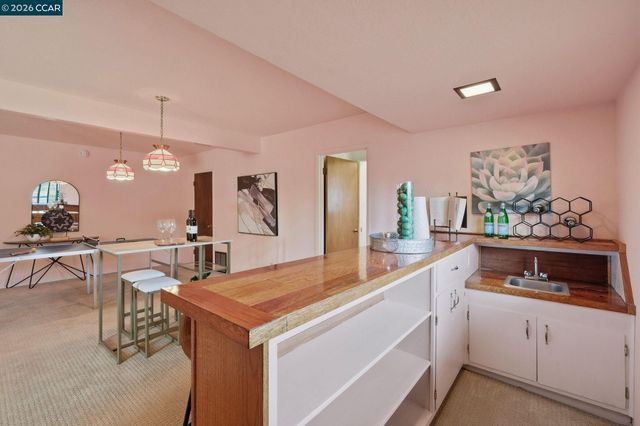 95 Mackie Dr, Martinez, CA 94553