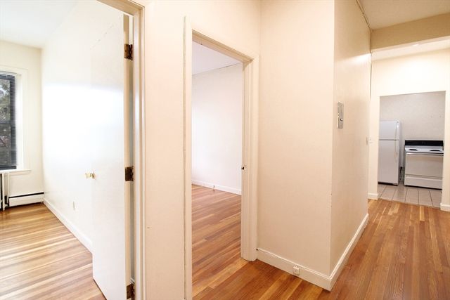1242 Commonwealth Ave 41, Boston, MA 02134