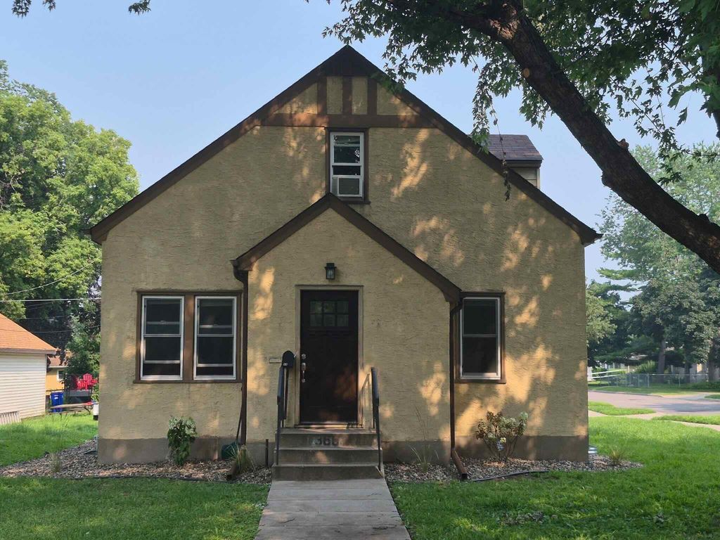 1368 Pleasant Avenue, Saint Paul, MN 55102