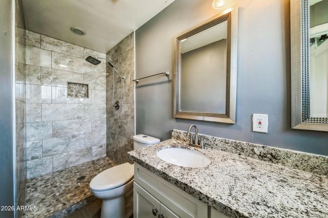 2320 W WHITTON Avenue, Phoenix, AZ 85015