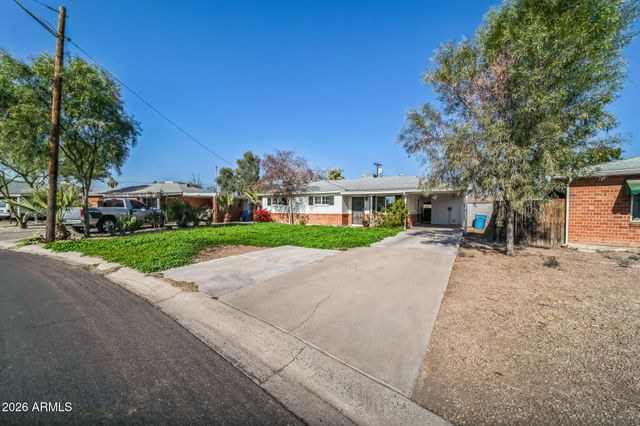 2320 W WHITTON Avenue, Phoenix, AZ 85015