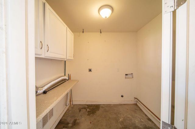 2320 W WHITTON Avenue, Phoenix, AZ 85015