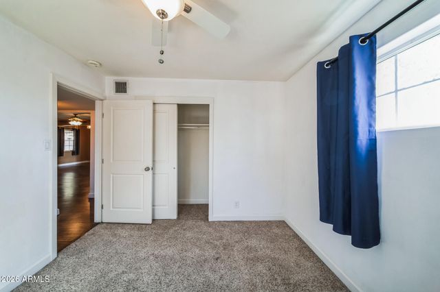 2320 W WHITTON Avenue, Phoenix, AZ 85015
