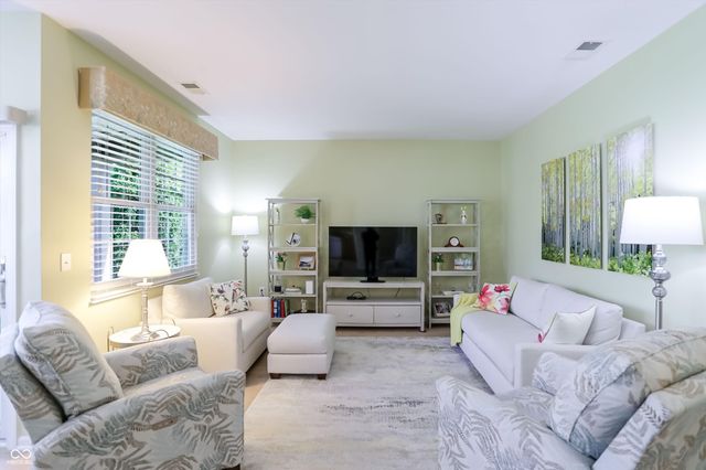 9174 Huxley Court, Fishers, IN 46037