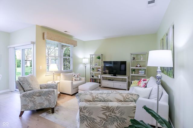 9174 Huxley Court, Fishers, IN 46037