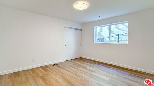 946 Lucile Avenue, Los Angeles, CA 90026