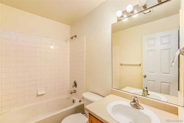 9753 E Carolina Place, Aurora, CO 80247