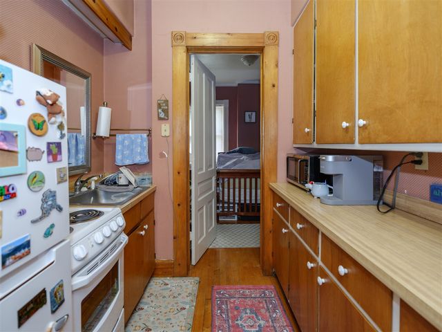 232 Woodward Avenue, Kalamazoo, MI 49007