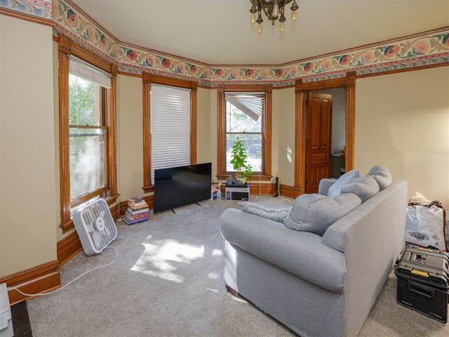 232 Woodward Avenue, Kalamazoo, MI 49007