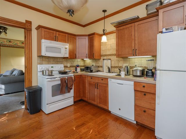 232 Woodward Avenue, Kalamazoo, MI 49007