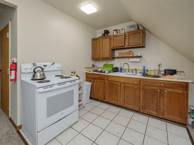 232 Woodward Avenue, Kalamazoo, MI 49007