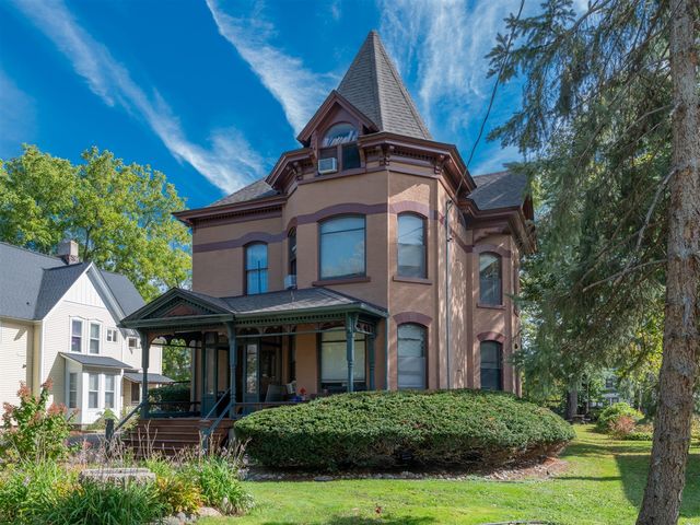 232 Woodward Avenue, Kalamazoo, MI 49007