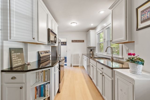 156 Elm St., Andover, MA 01810