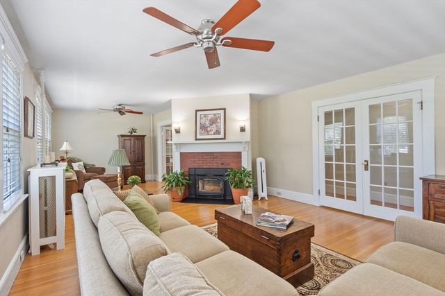 156 Elm St., Andover, MA 01810