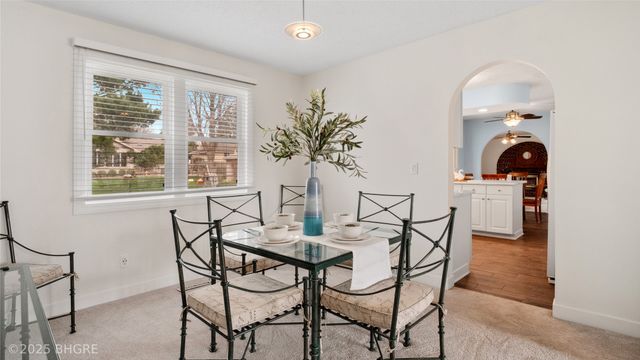 1302 E Detroit Avenue, Indianola, IA 50125