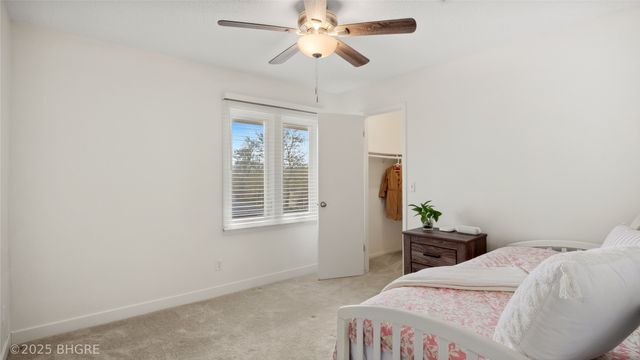 1302 E Detroit Avenue, Indianola, IA 50125
