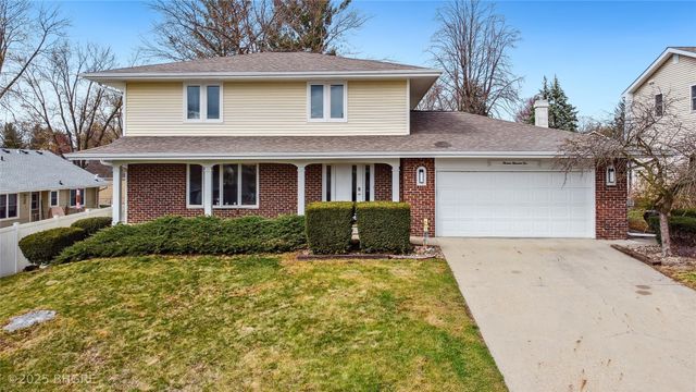 1302 E Detroit Avenue, Indianola, IA 50125